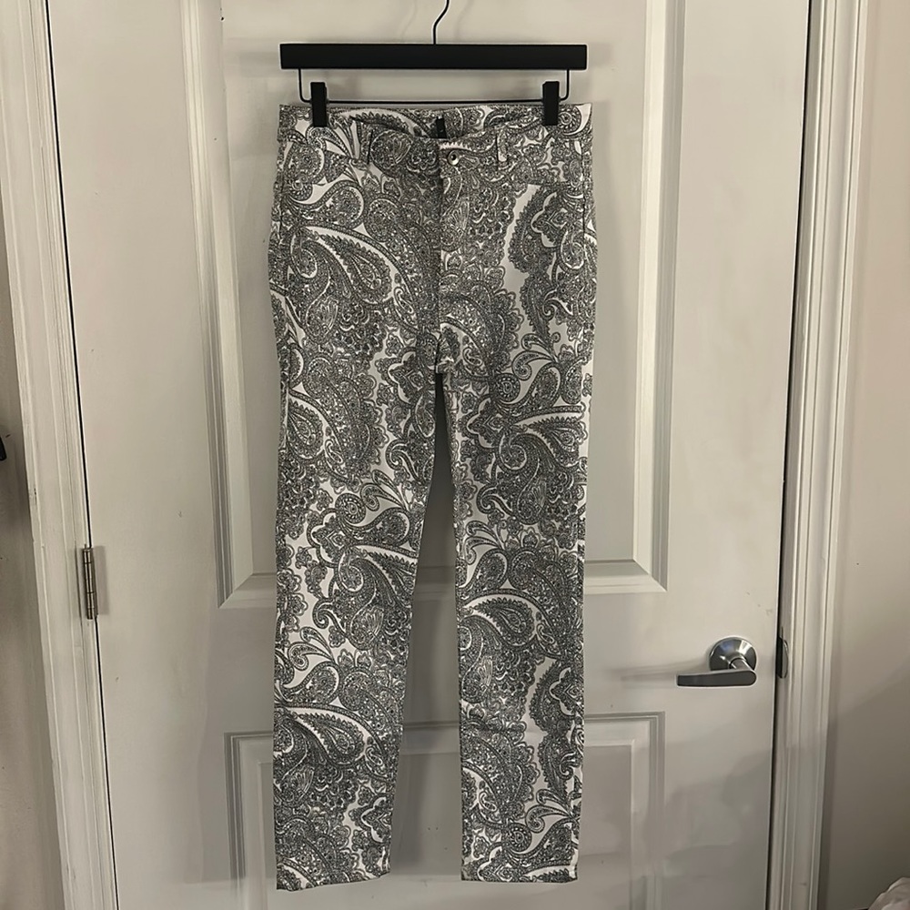 NWT Calzadonia paisley print black & white pants size Large